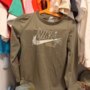 NWT Nike 3/4t toddler boy Olive Green Long Sleeve Shirt